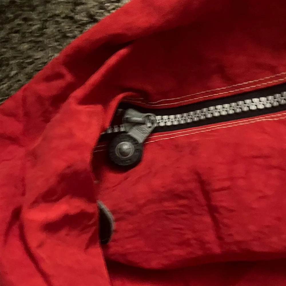 Kipling Vintage Red Travel Bag - Picture 4 of 10